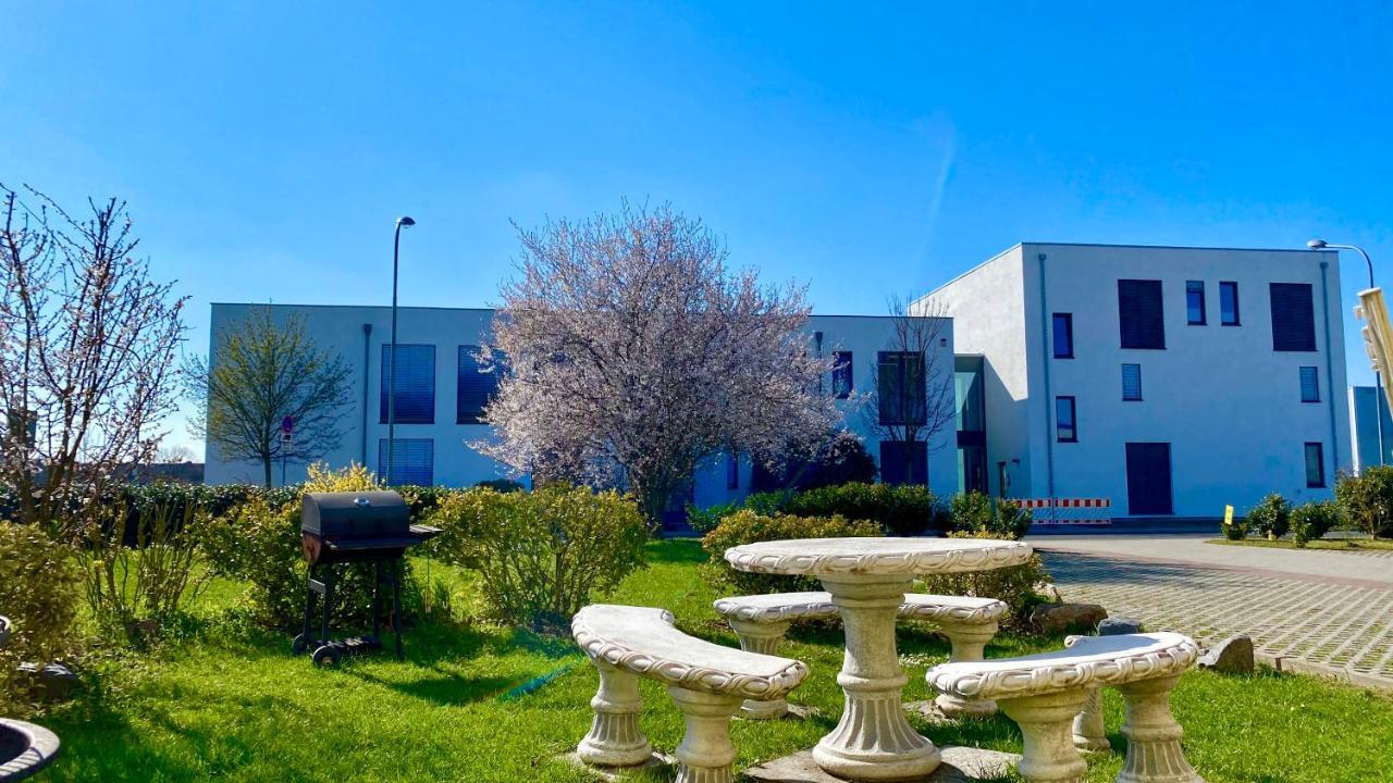 I-Motel Obertshausen Dış mekan fotoğraf