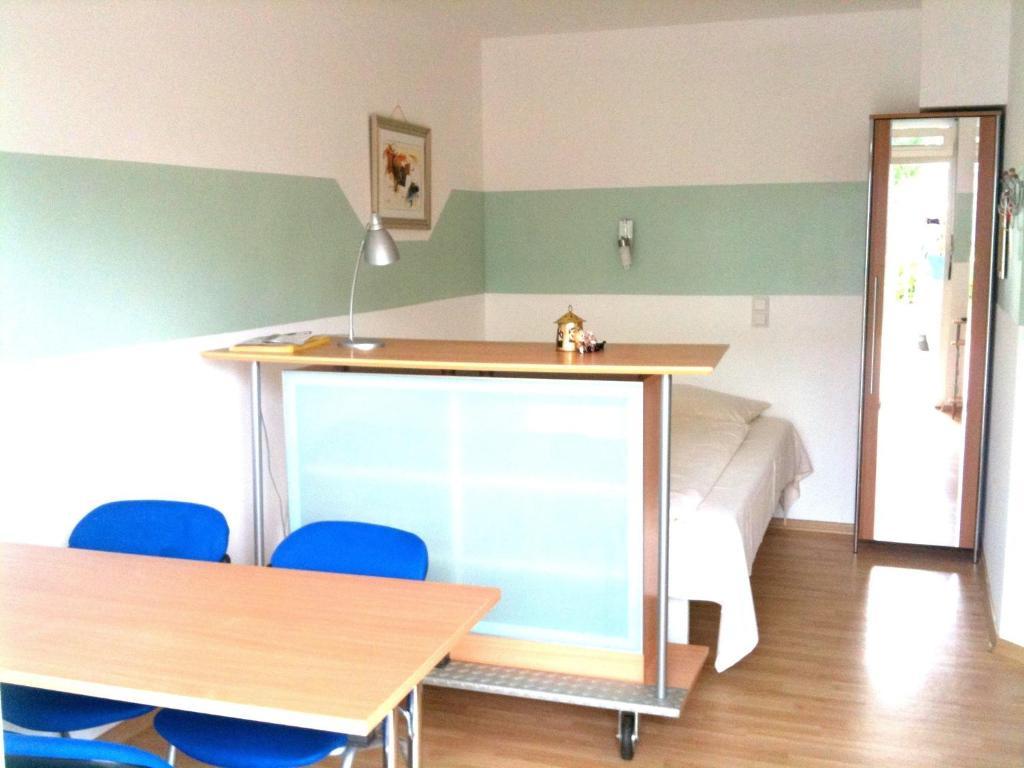 I-Motel Obertshausen Oda fotoğraf